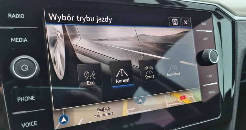 Volkswagen Passat cena 86999 przebieg: 132000, rok produkcji 2020 z Kalisz małe 407
